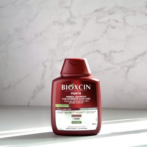 شامپو ضد ریزش از برند بیوکسین ۳۰۰ ML